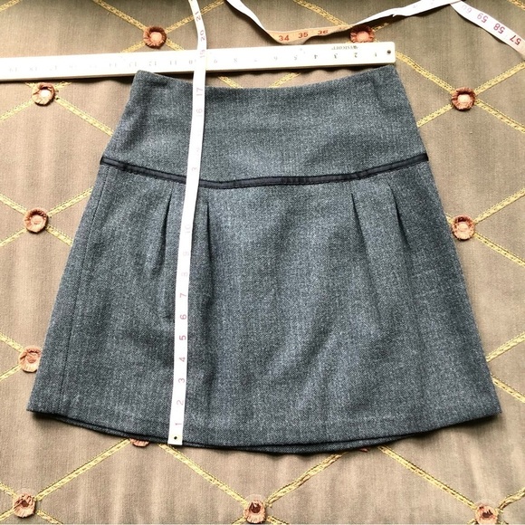 Naf Naf Skirt Drop Waist Gray Herringbone with Ribbon and Pleat Detail (34/2) - Picture 6 of 8